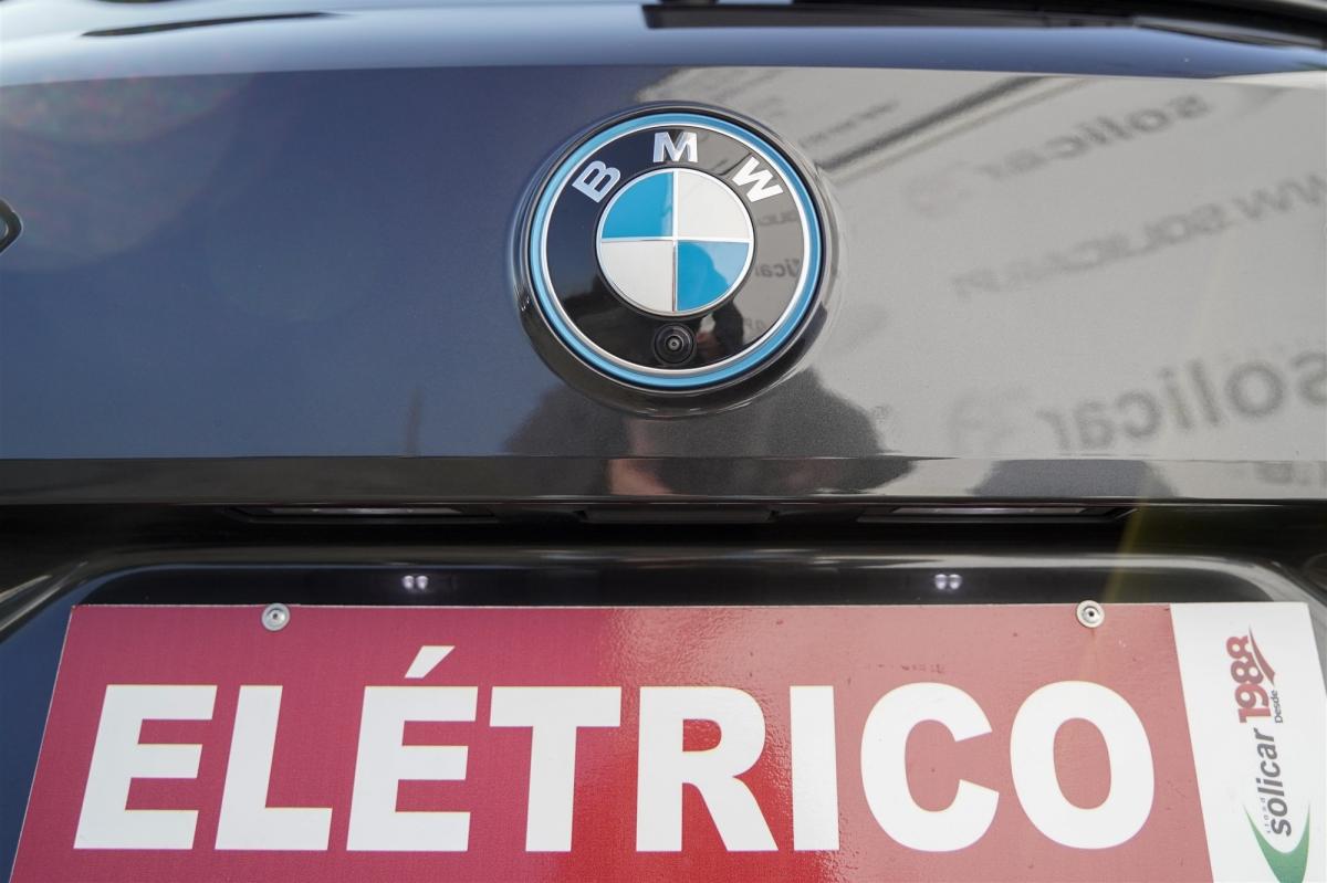 bmw-ix-2022-eletrico-500cc
