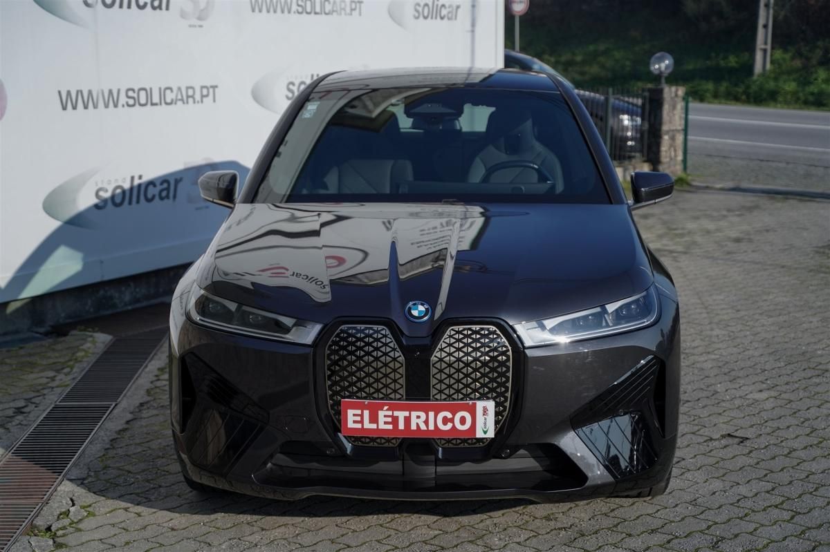 bmw-ix-2022-eletrico-500cc
