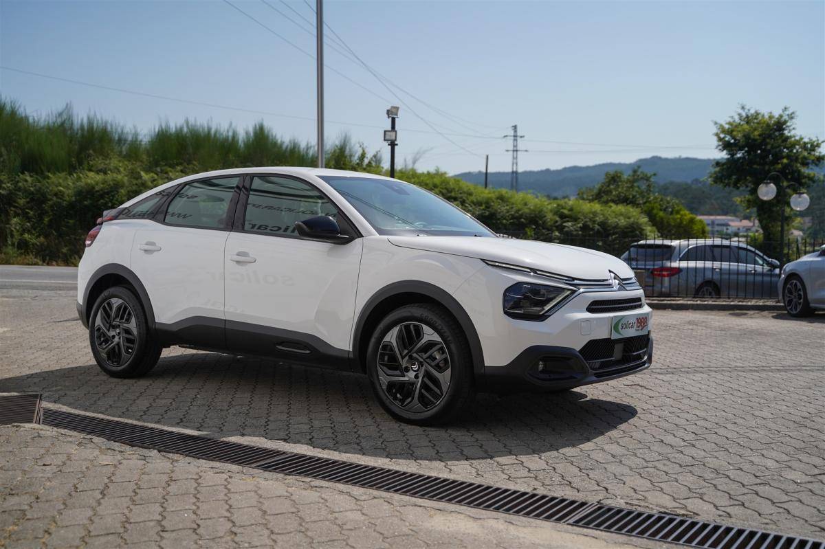 citroen-c4-2024-gasolina-1199cc