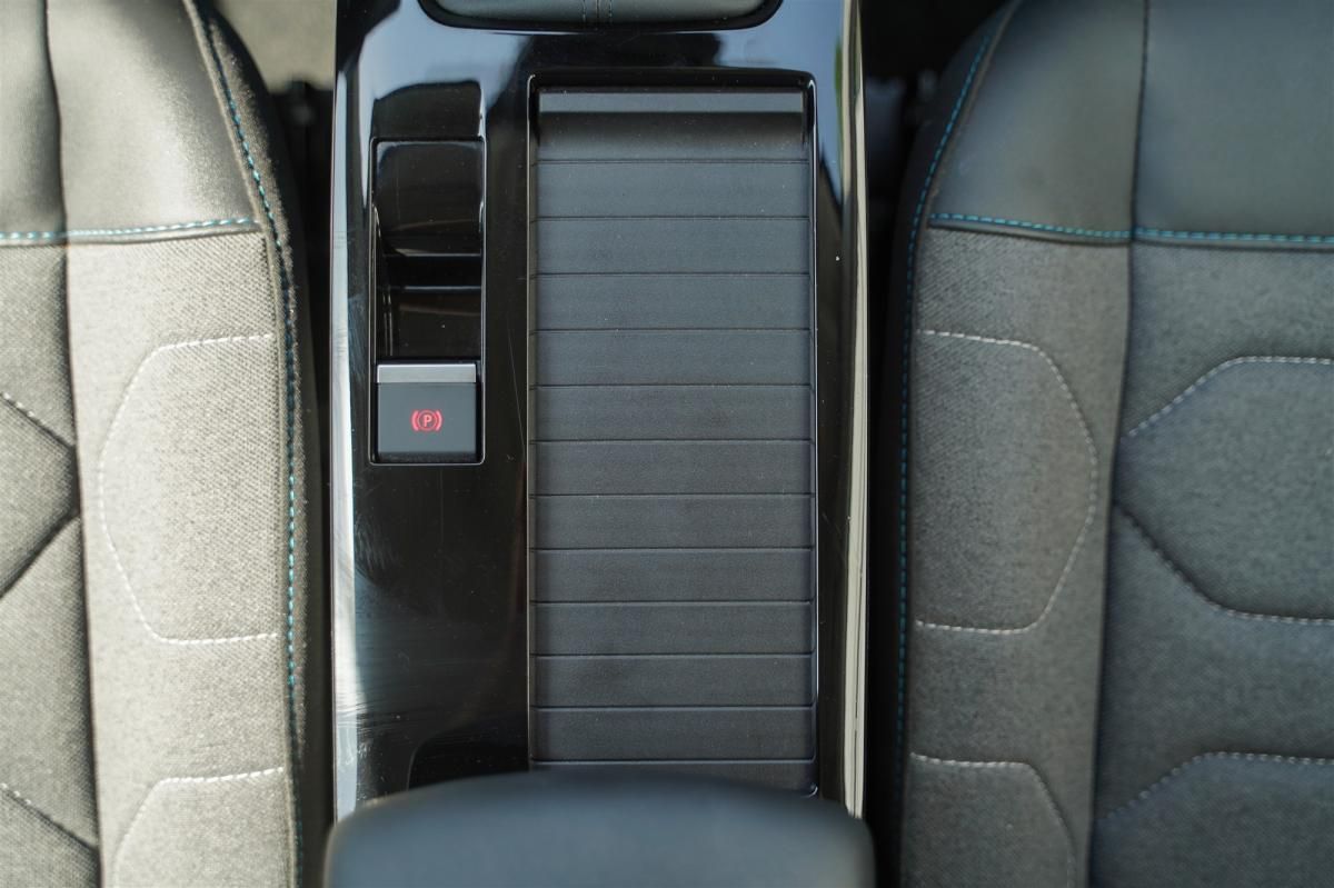 citroen-c4-2024-gasolina-1199cc