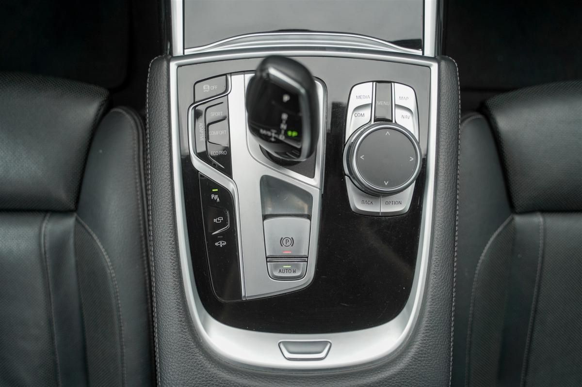 bmw-serie-7-2019-diesel-2993cc