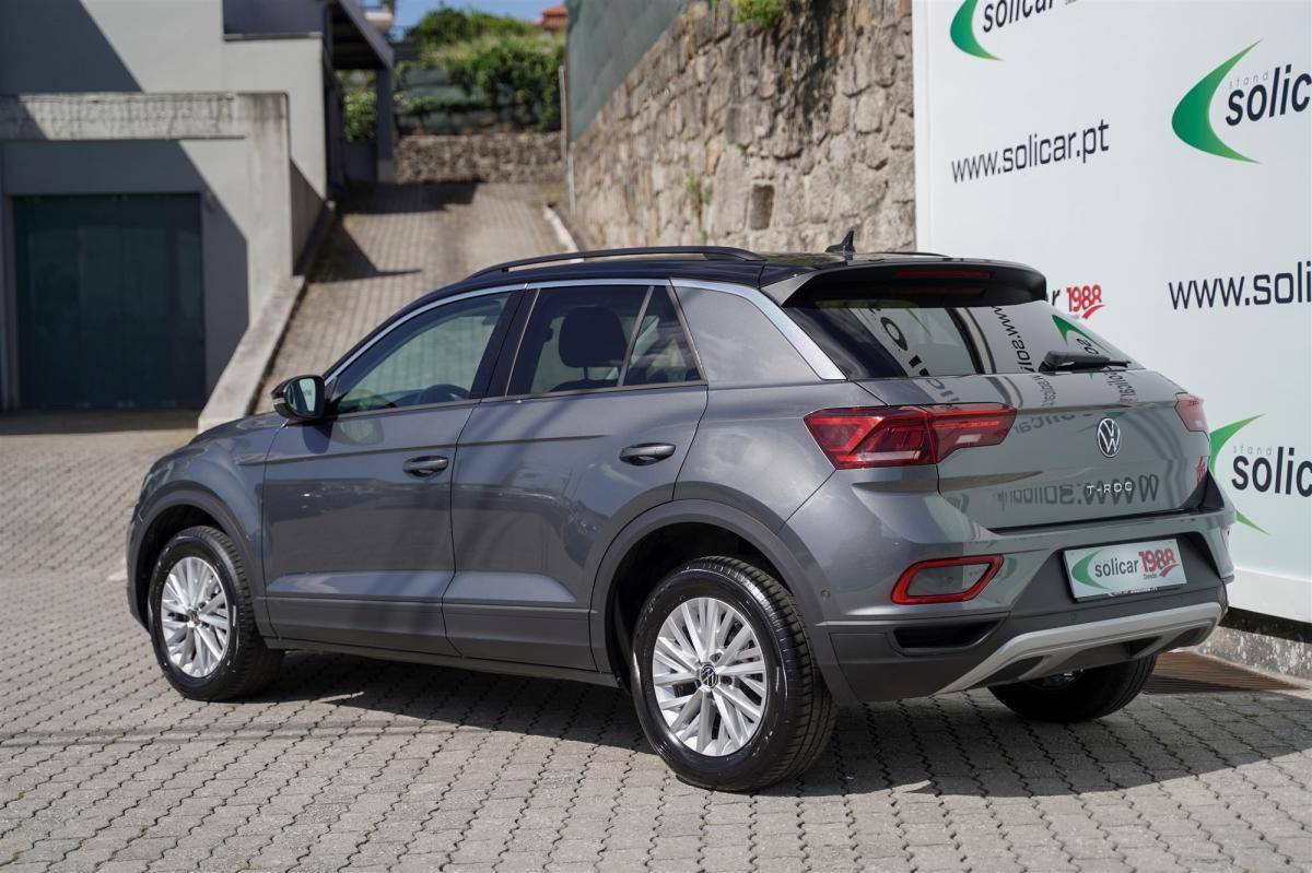 volkswagen-t-roc-2023-gasolina-999cc
