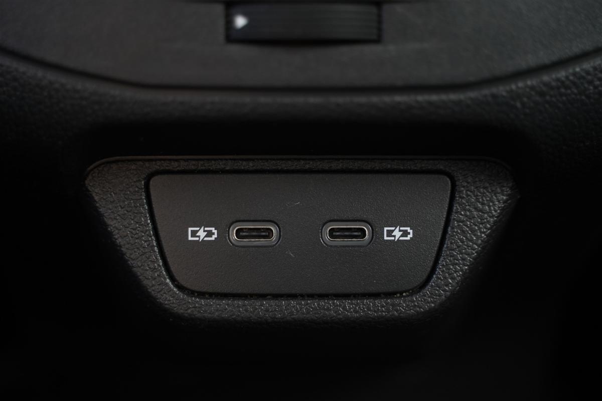 volkswagen-t-roc-2023-gasolina-999cc