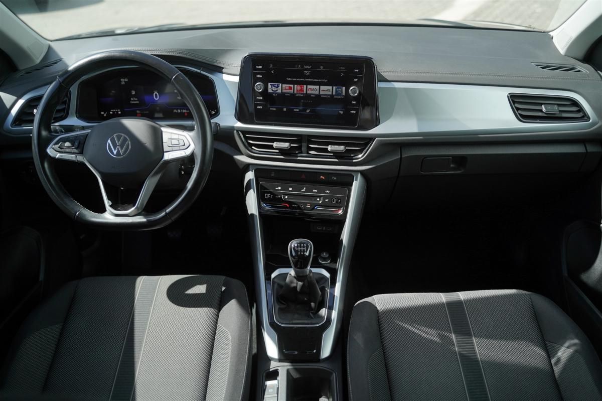 volkswagen-t-roc-2023-gasolina-999cc