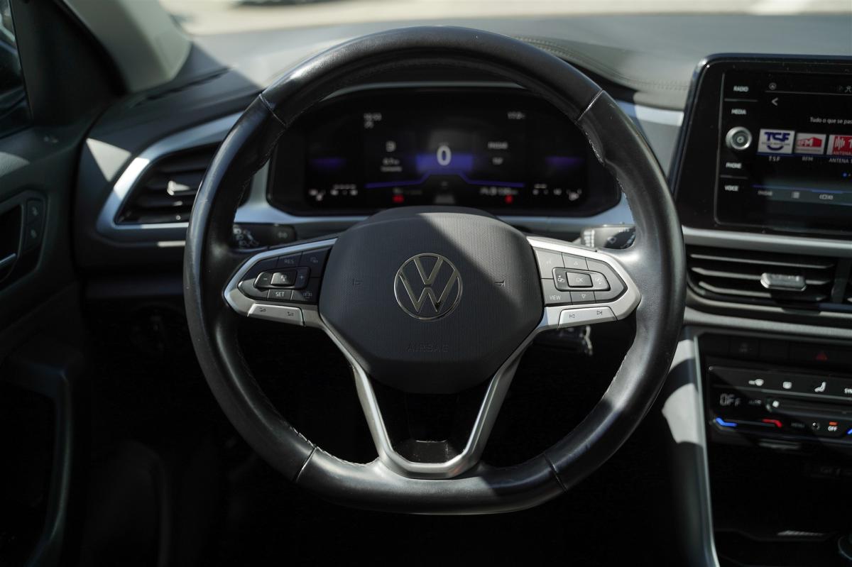 volkswagen-t-roc-2023-gasolina-999cc