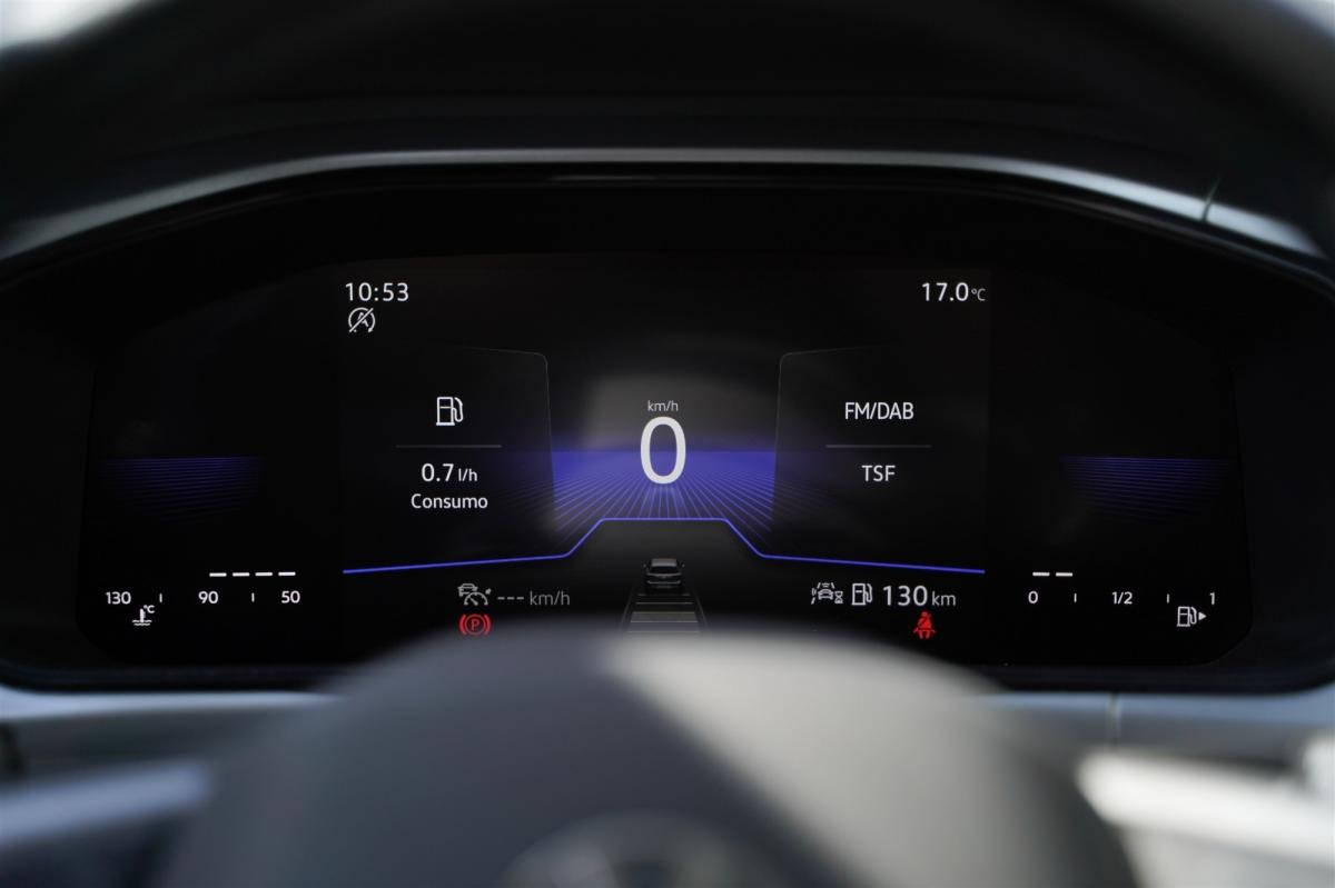 volkswagen-t-roc-2023-gasolina-999cc