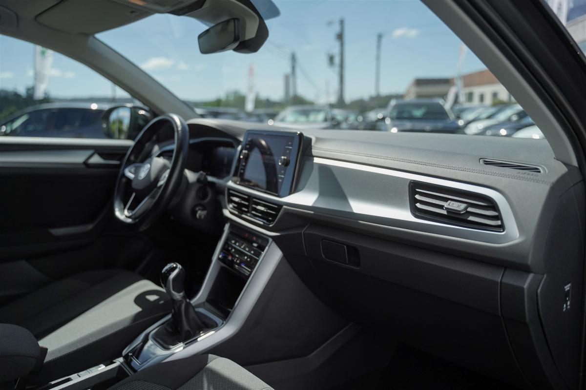 volkswagen-t-roc-2023-gasolina-999cc