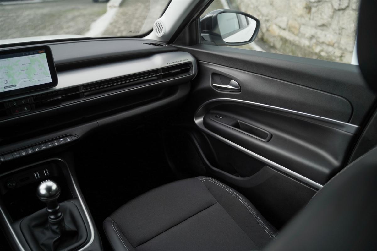 jeep-avenger-2025-gasolina-1199cc