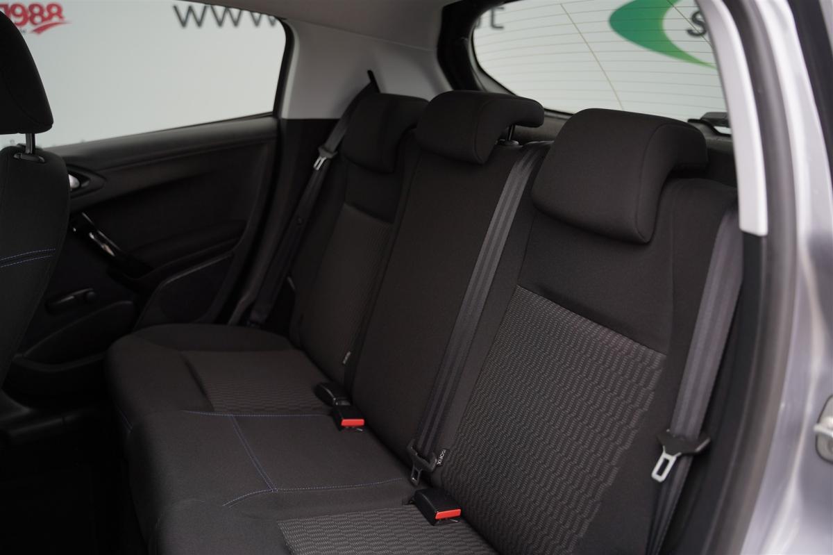 peugeot-208-2018-gasolina-1199cc