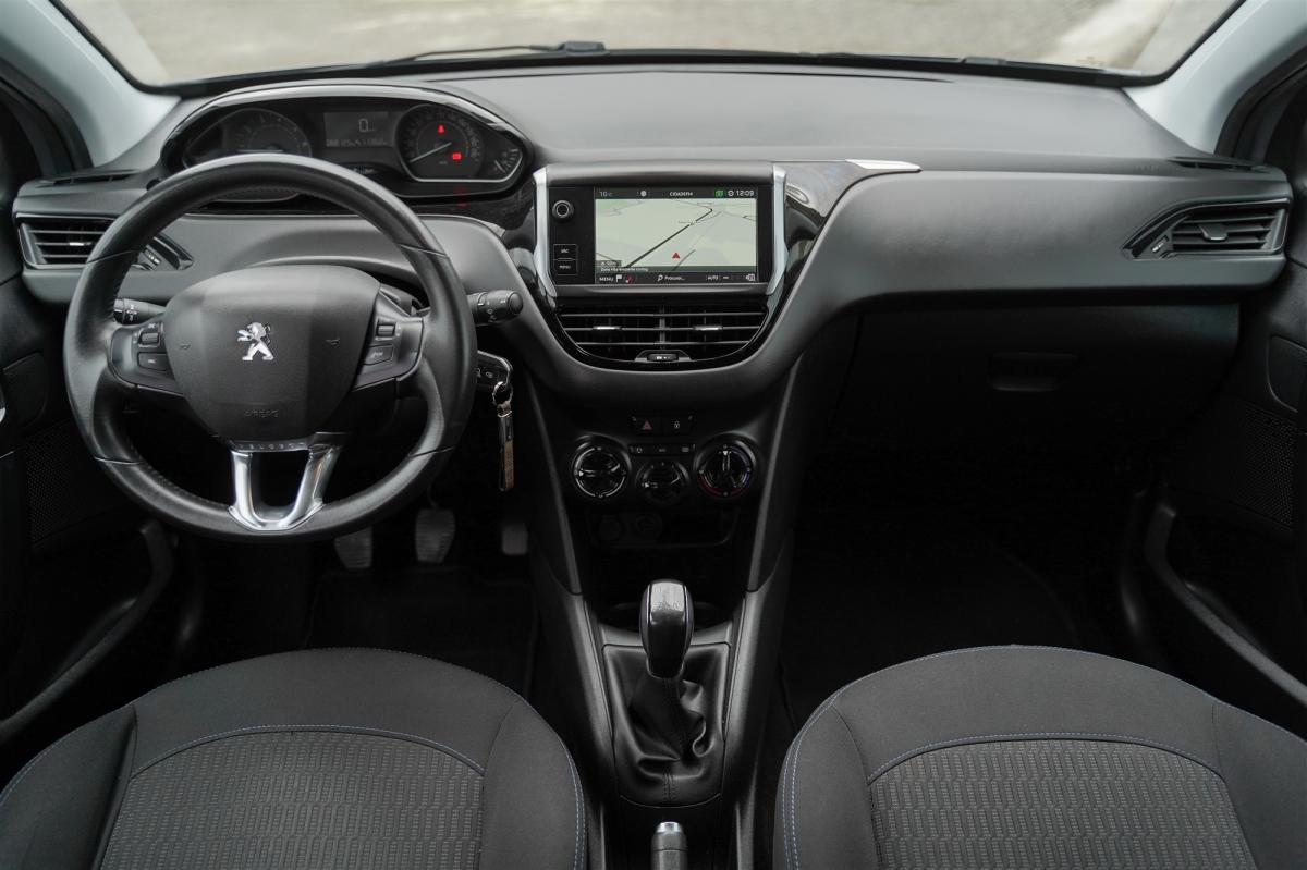 peugeot-208-2018-gasolina-1199cc
