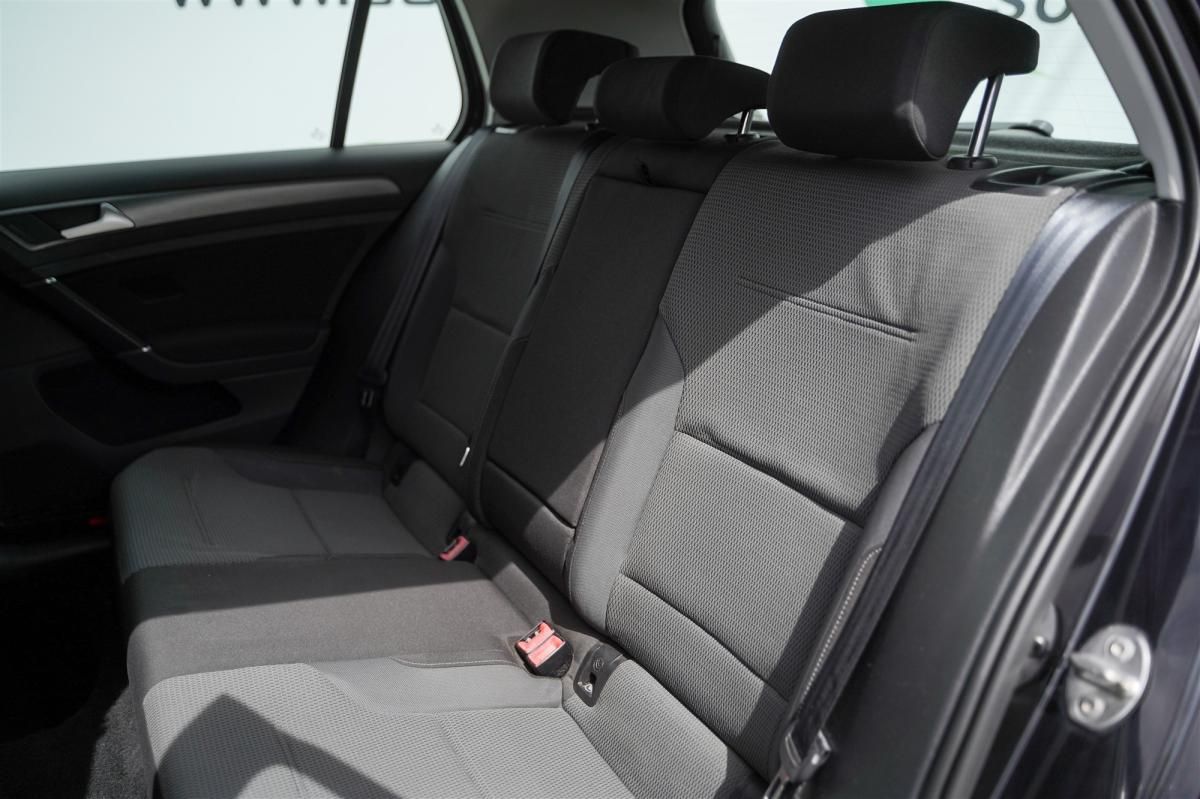 volkswagen-golf-2013-diesel-1598cc