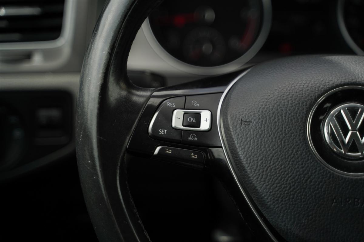 volkswagen-golf-2013-diesel-1598cc