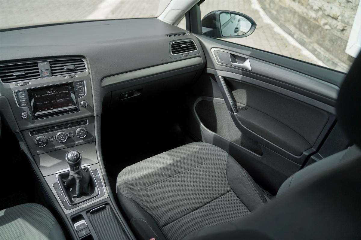 volkswagen-golf-2013-diesel-1598cc