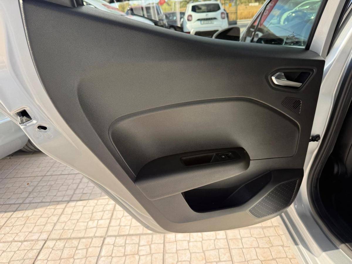 renault-clio-2023-gasolina-999cc