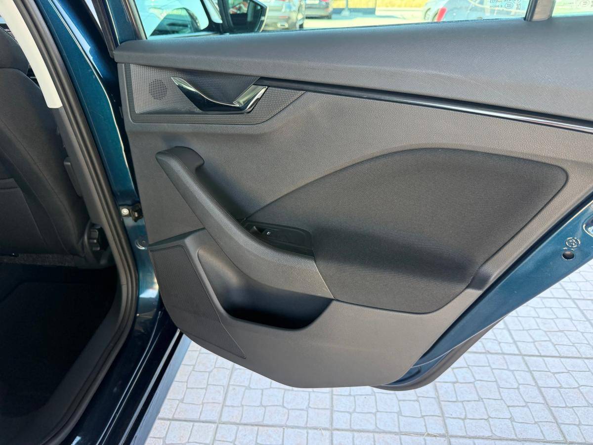skoda-kamiq-2021-gasolina-999cc