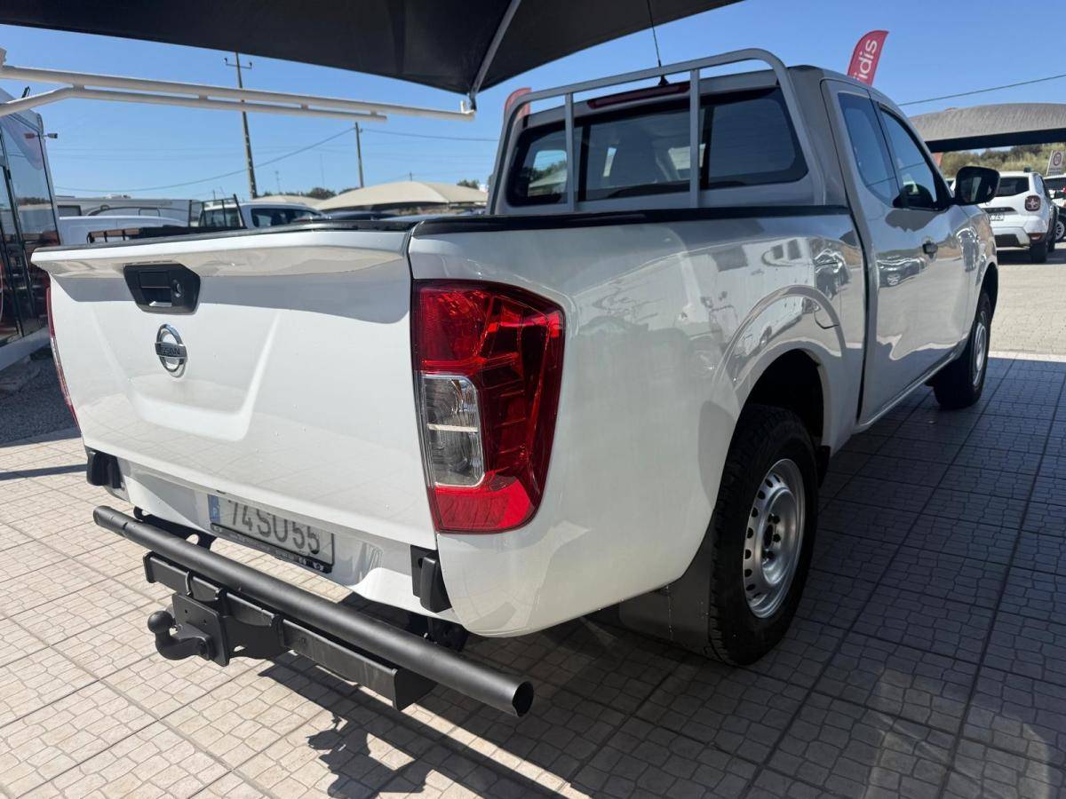 nissan-navara-2017-diesel-2298cc