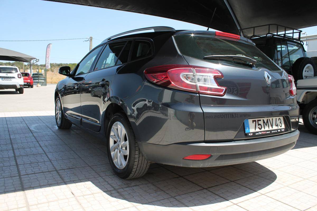 renault-megane-sport-tourer-2012-diesel-1461cc