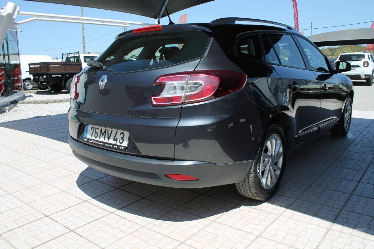 renault-megane-sport-tourer-2012-diesel-1461cc