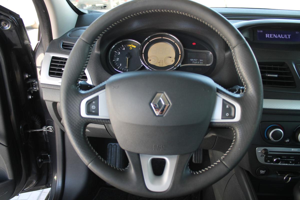 renault-megane-sport-tourer-2012-diesel-1461cc