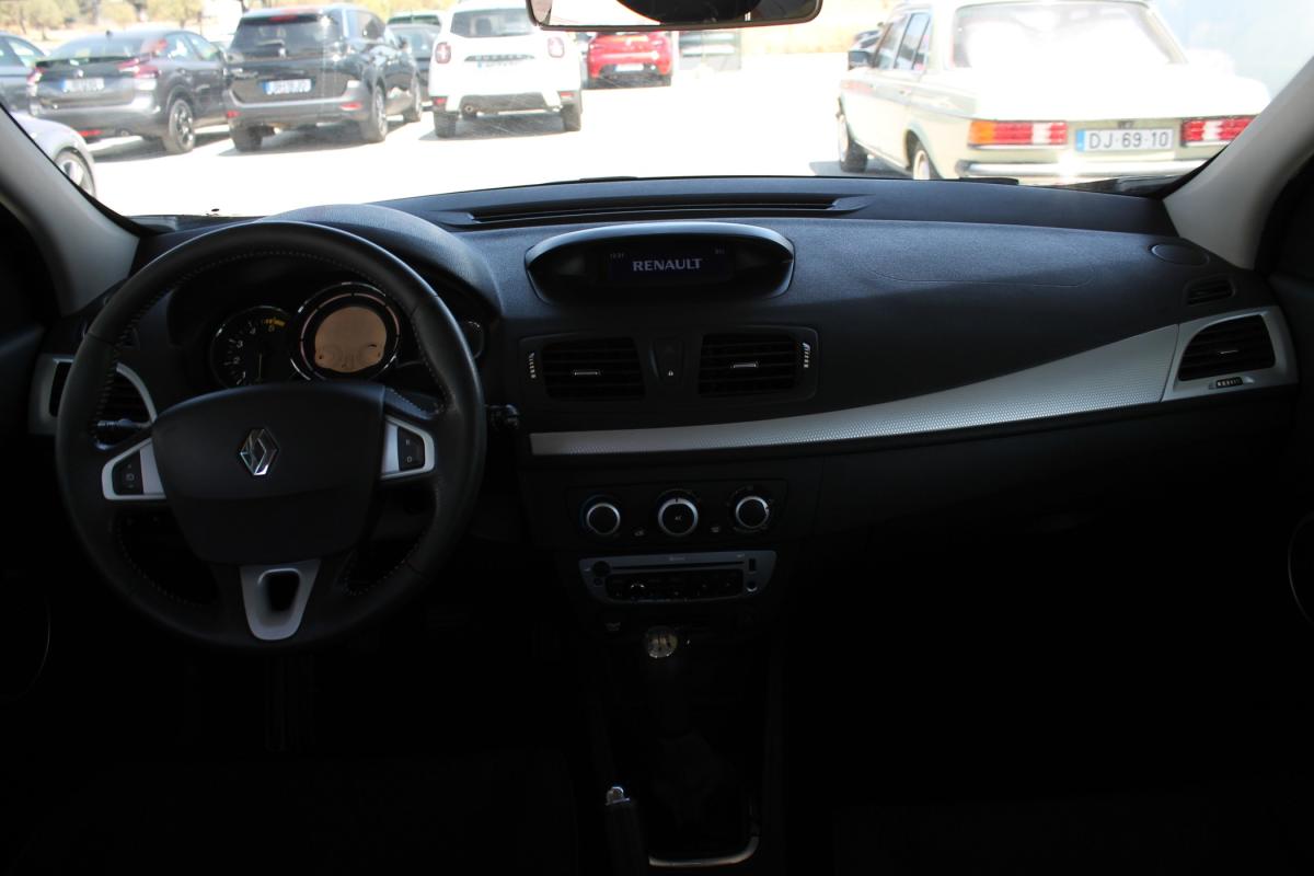renault-megane-sport-tourer-2012-diesel-1461cc