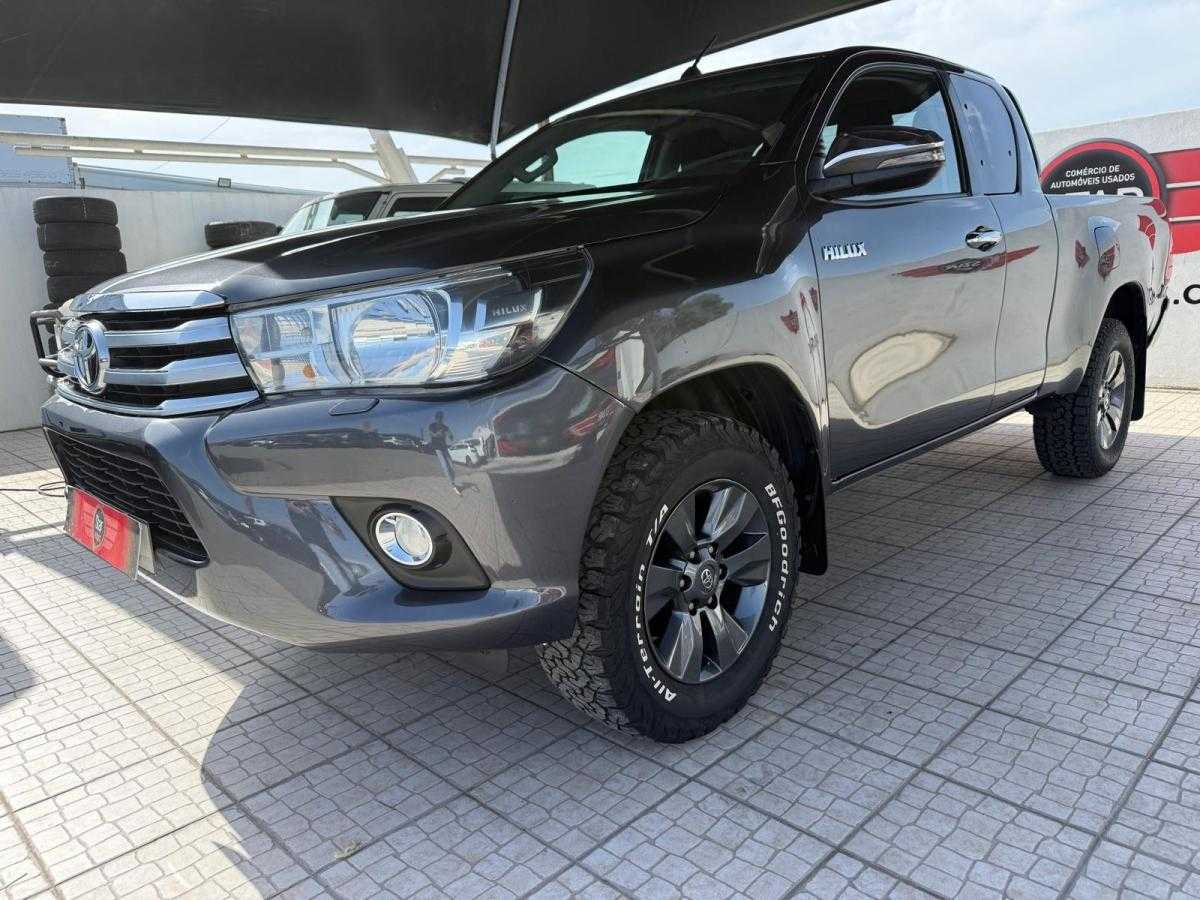 toyota-hilux-2018-diesel-2393cc