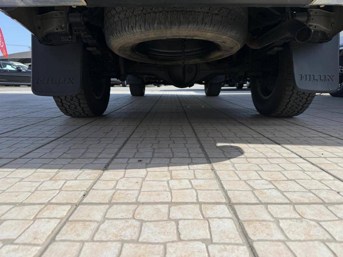 toyota-hilux-2018-diesel-2393cc