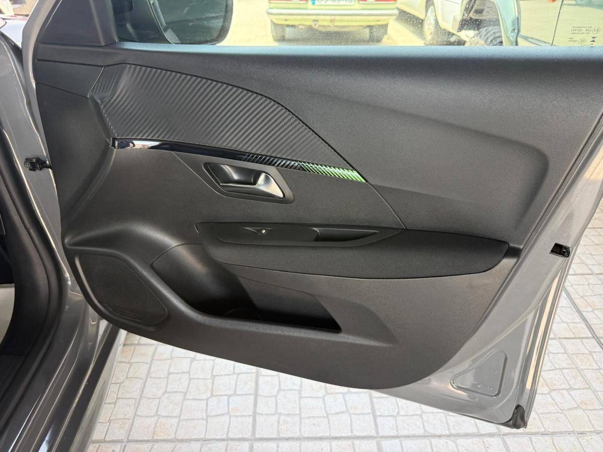 peugeot-208-2024-gasolina-1199cc