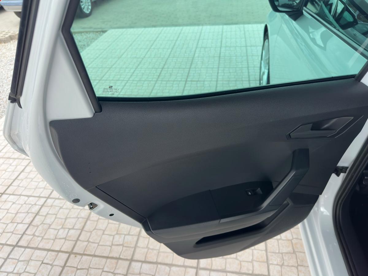 seat-ibiza-2024-gasolina-999cc
