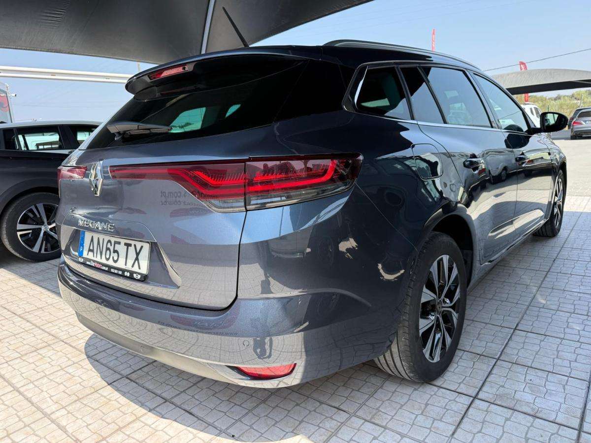 renault-megane-sport-tourer-2022-diesel-1461cc