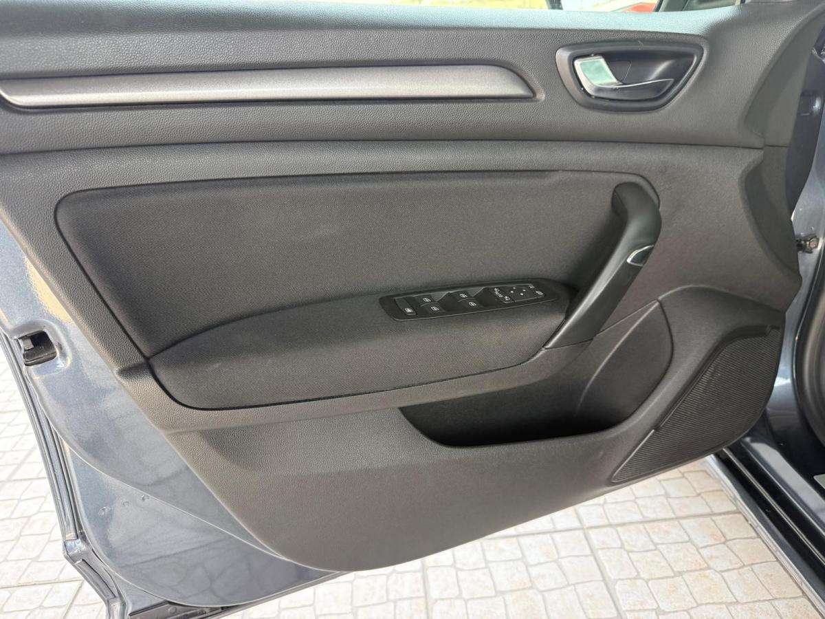 renault-megane-sport-tourer-2022-diesel-1461cc