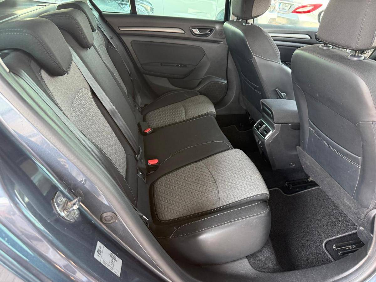 renault-megane-sport-tourer-2022-diesel-1461cc