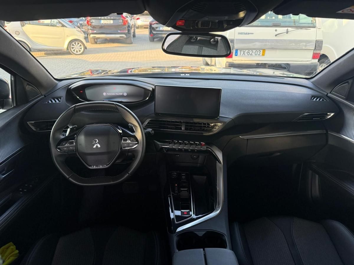 peugeot-5008-2024-gasolina-1199cc
