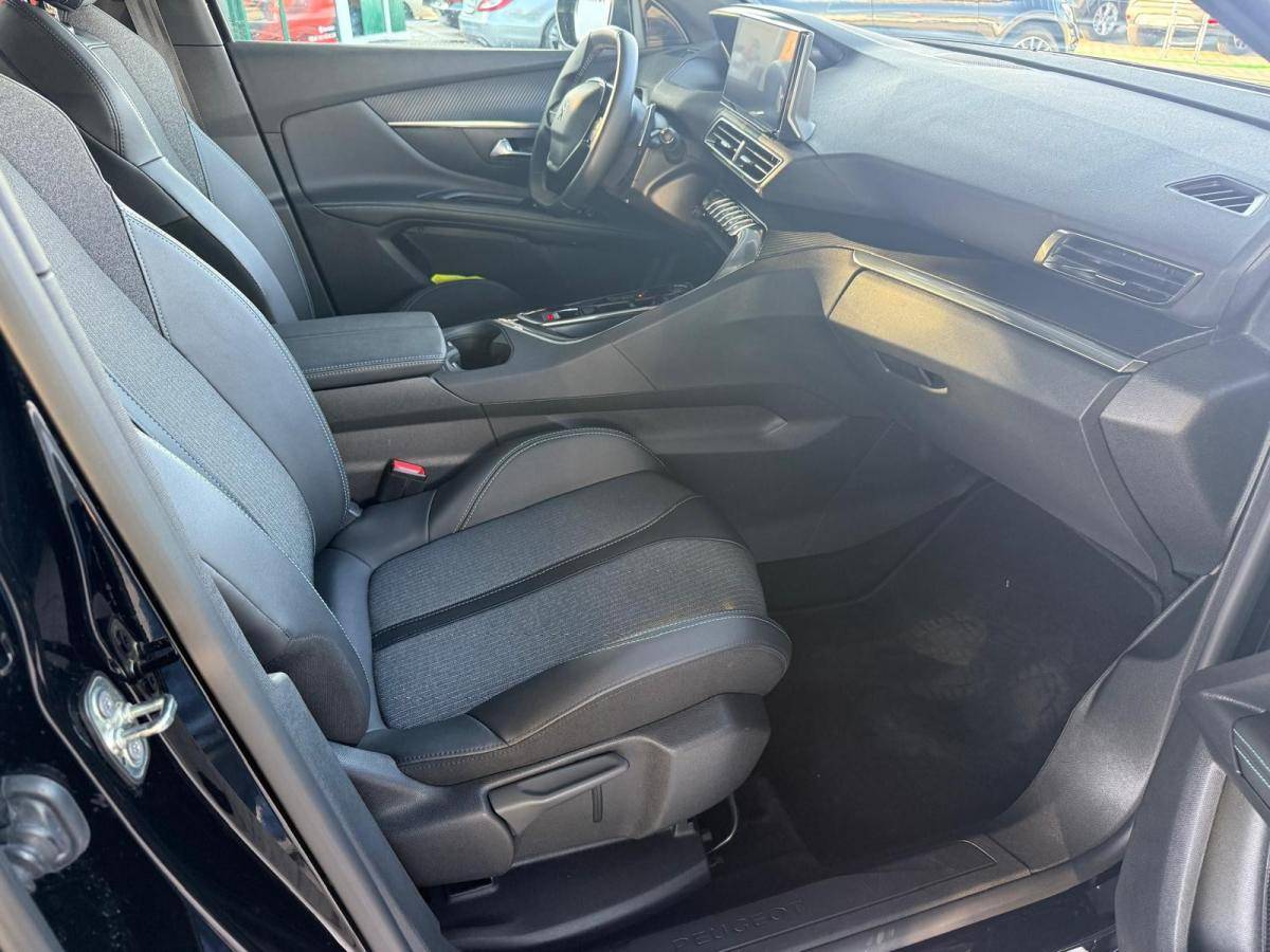 peugeot-5008-2024-gasolina-1199cc