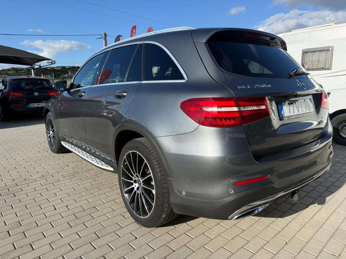 mercedes-benz-glc-2018-diesel-2143cc