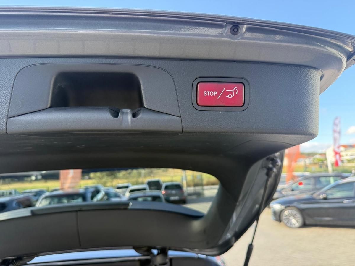 mercedes-benz-glc-2018-diesel-2143cc