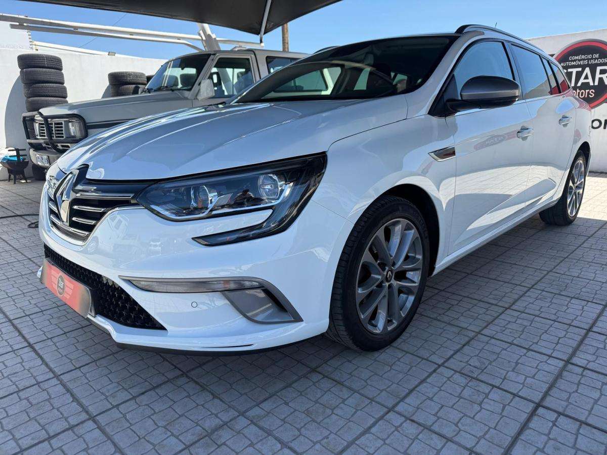 renault-megane-sport-tourer-2020-gasolina-1332cc