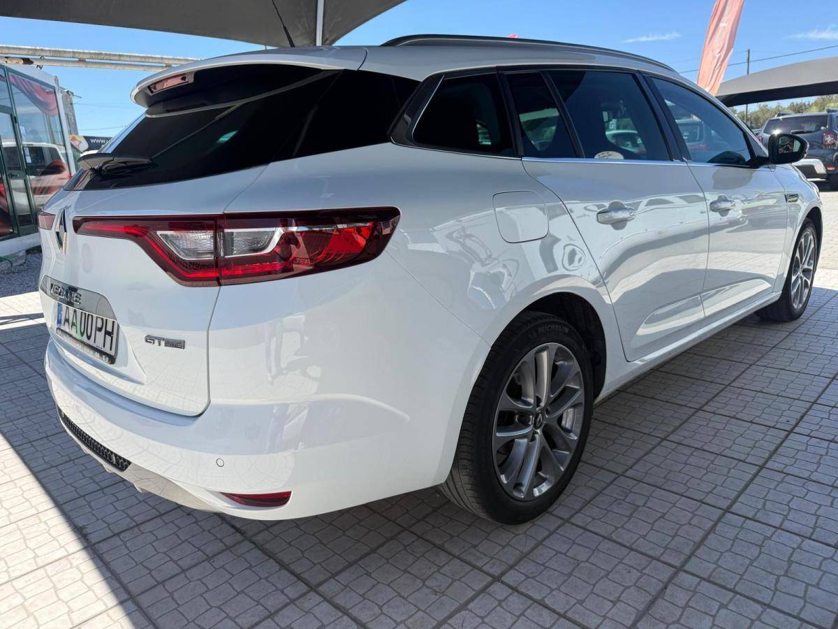 renault-megane-sport-tourer-2020-gasolina-1332cc
