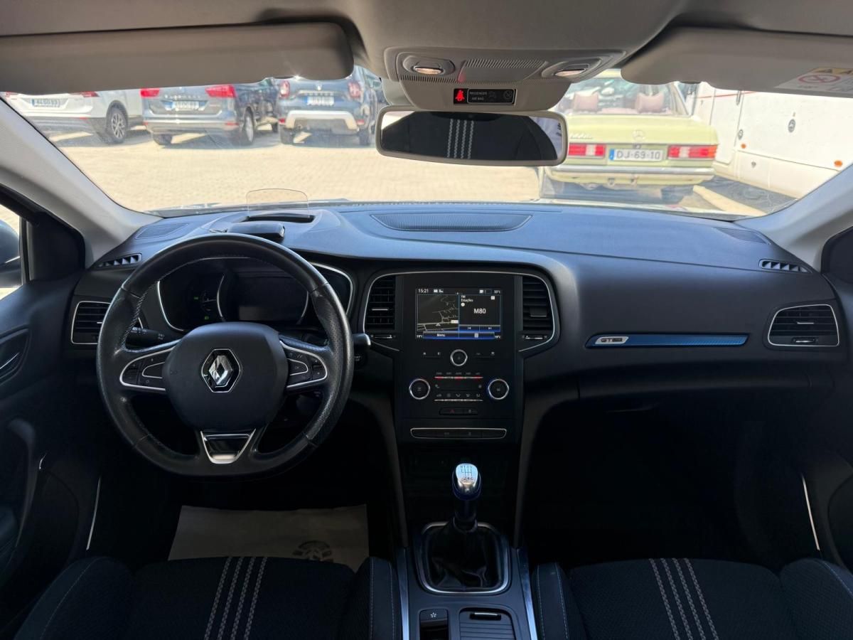 renault-megane-sport-tourer-2020-gasolina-1332cc