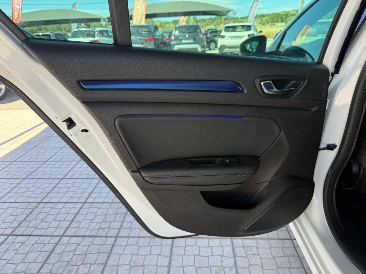 renault-megane-sport-tourer-2020-gasolina-1332cc