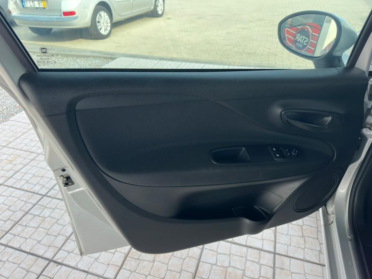 fiat-punto-2018-gasolina-1242cc