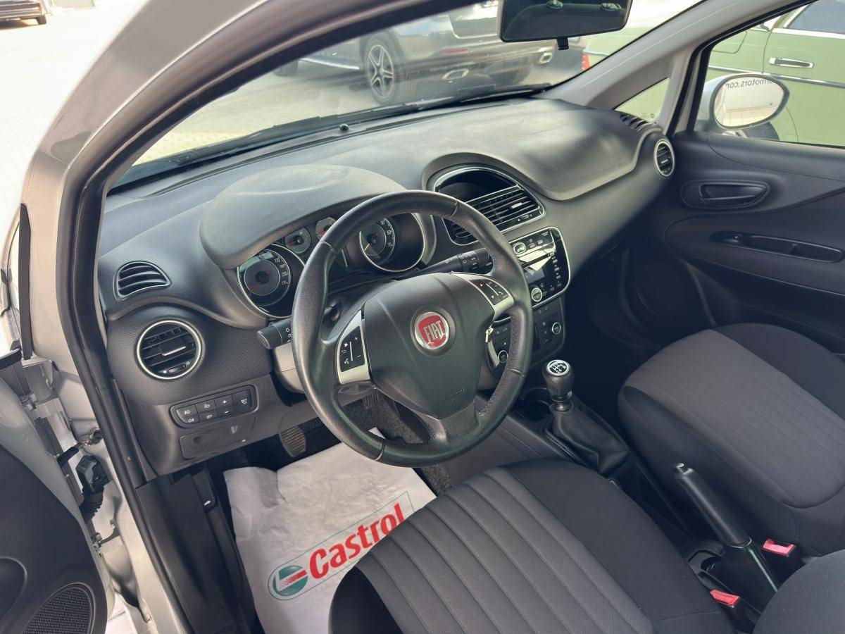 fiat-punto-2018-gasolina-1242cc