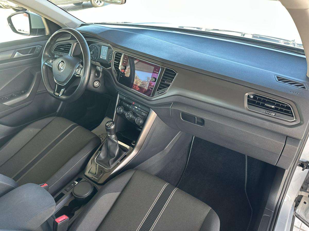 volkswagen-t-roc-2017-gasolina-999cc