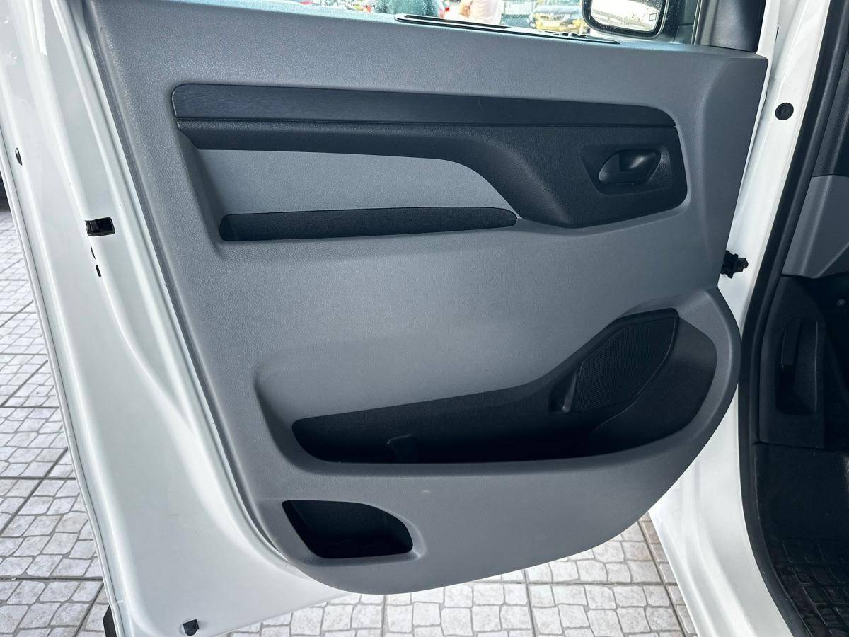 opel-vivaro-2020-diesel-1499cc