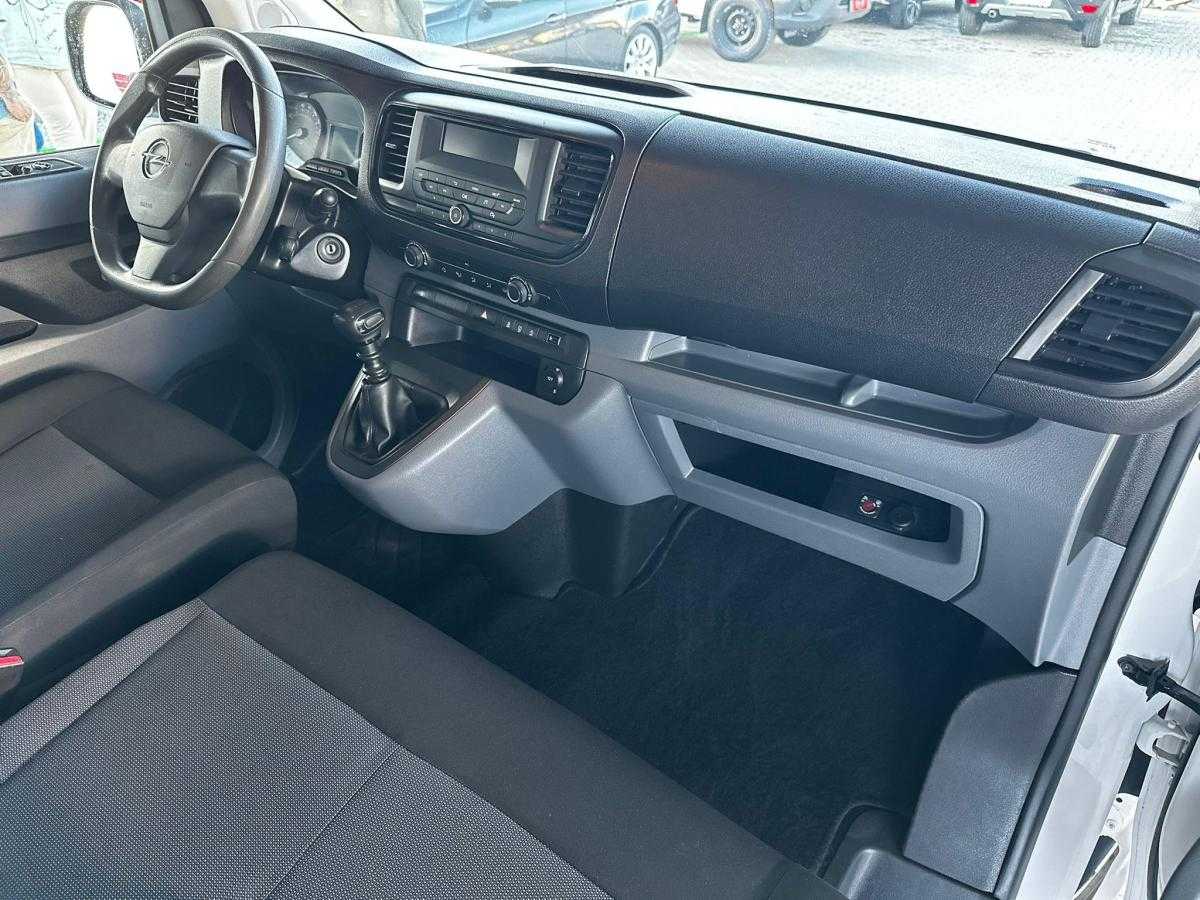 opel-vivaro-2020-diesel-1499cc