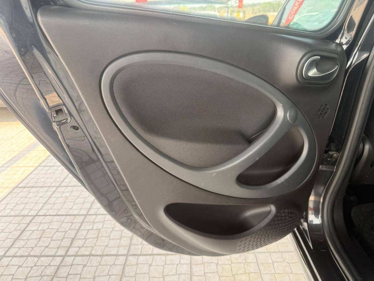 smart-forfour-2017-gasolina-898cc