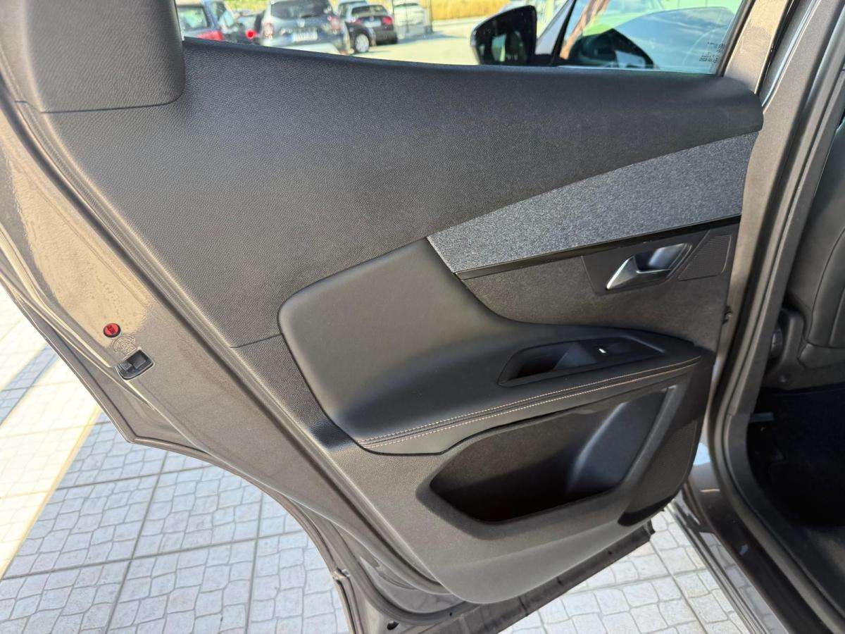 peugeot-3008-2019-gasolina-1199cc