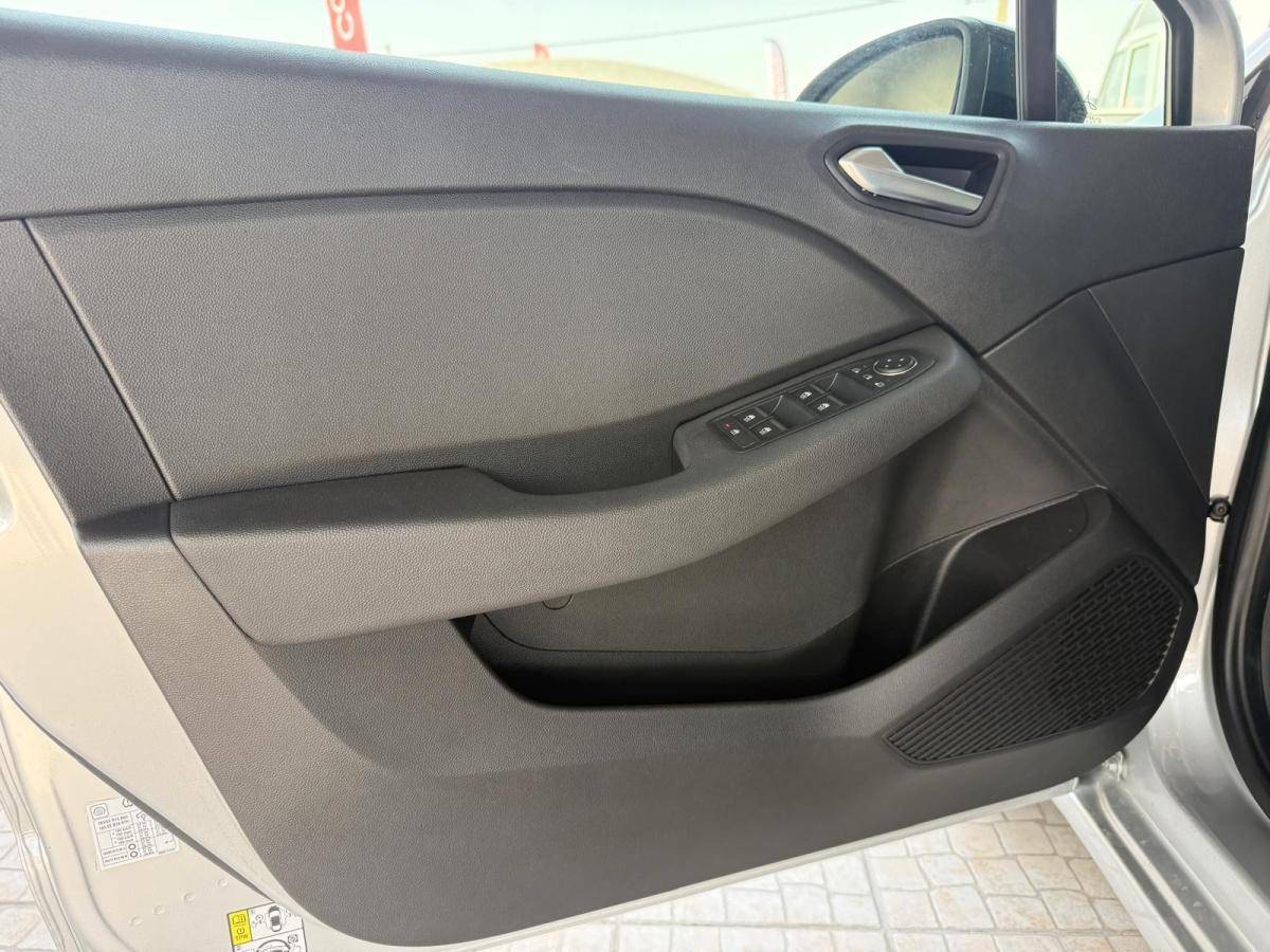 renault-clio-2023-gpl-999cc
