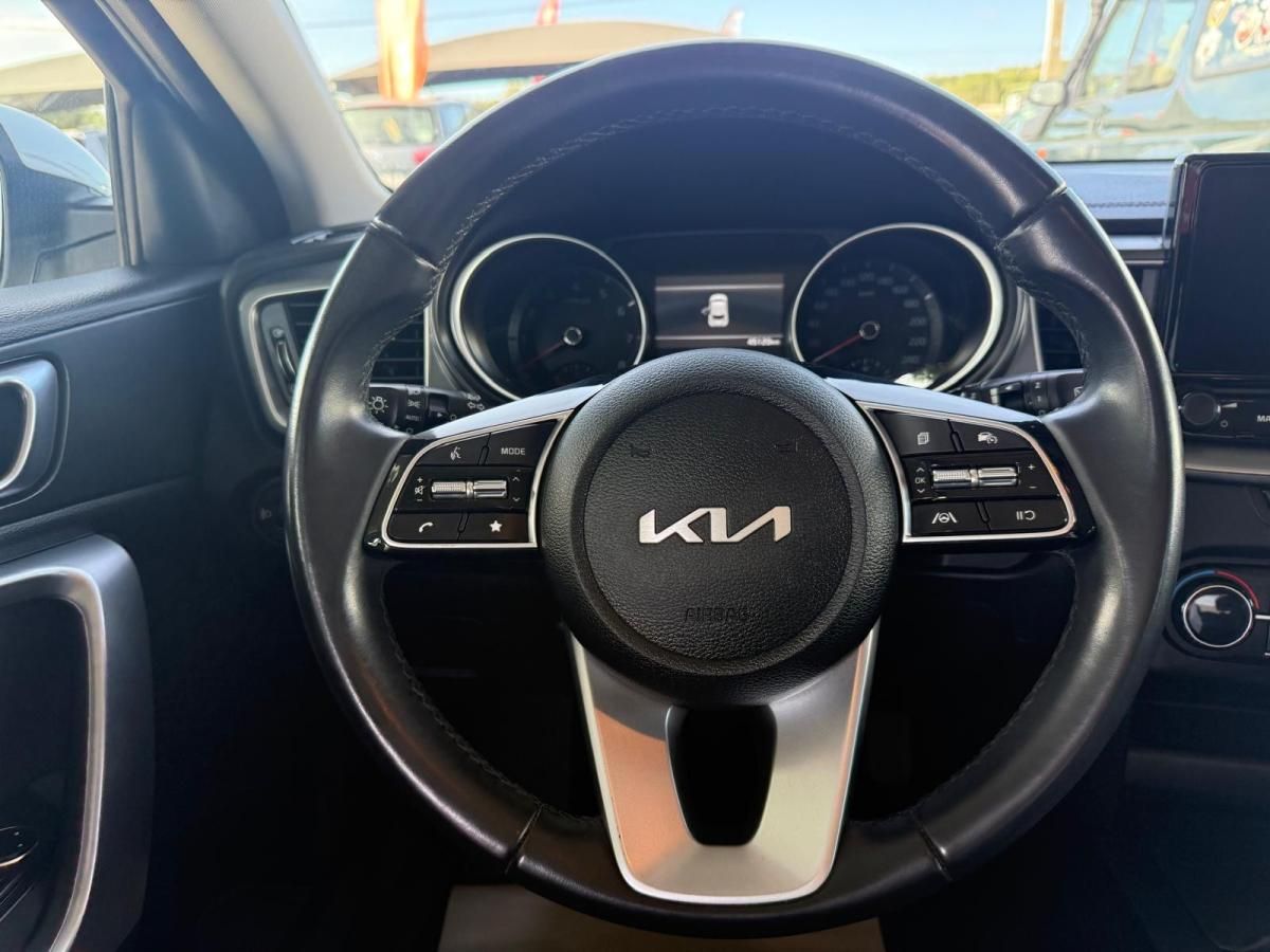 kia-xceed-2024-gasolina-998cc