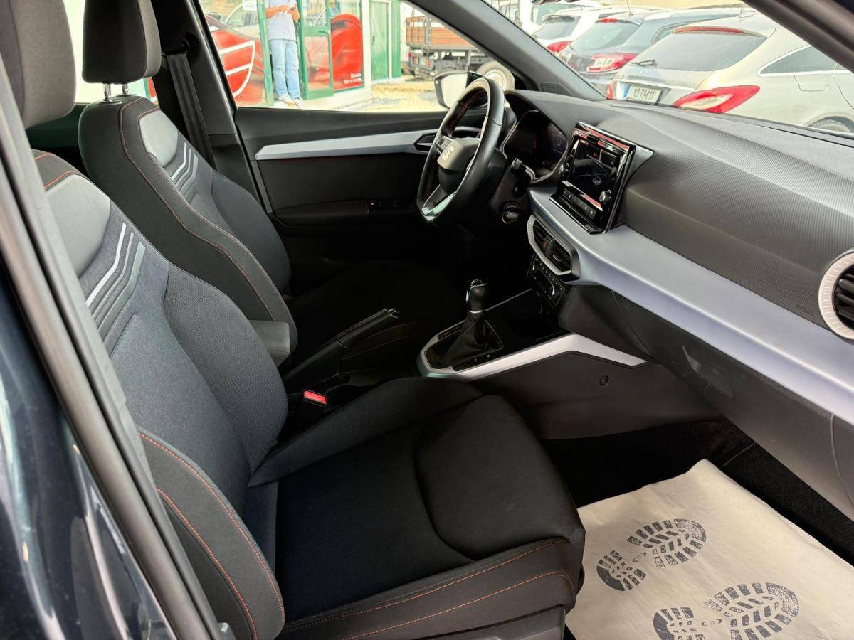 seat-arona-2024-gasolina-999cc