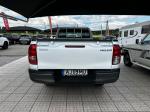 toyota-hilux-2021-diesel-2393cc